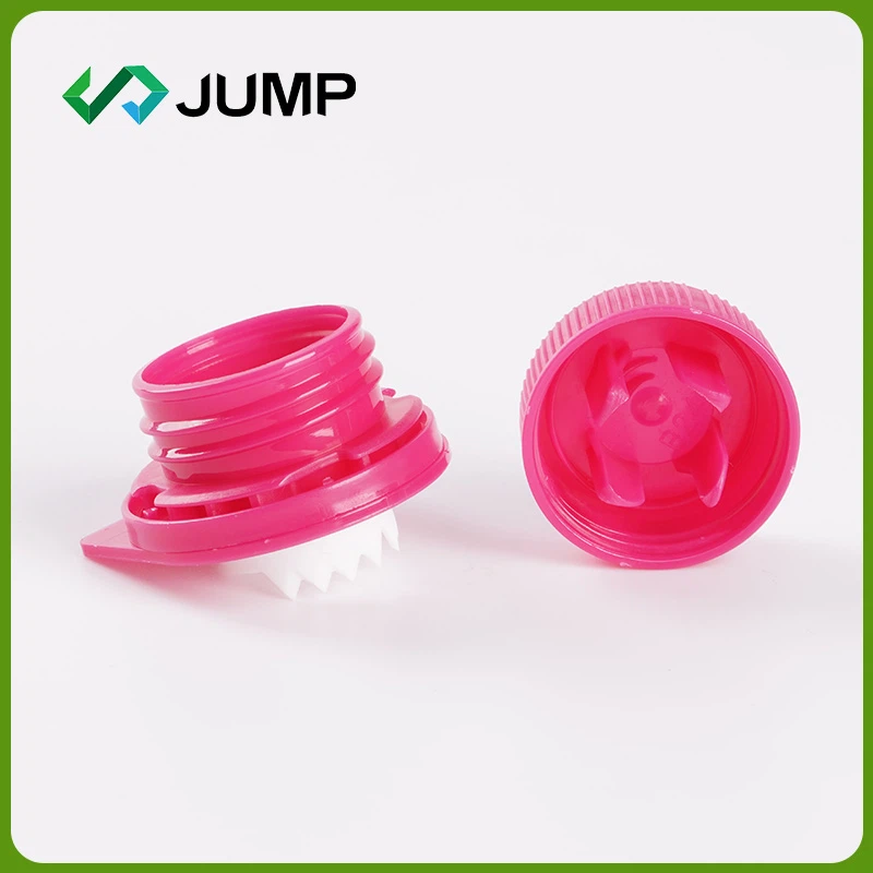 Värvilised paberist karbikorgid hüljeste joogipaketi jaoks